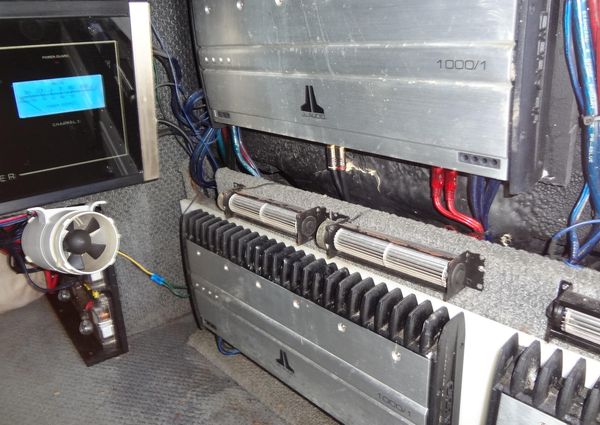 Ski Centurion Tsunami image