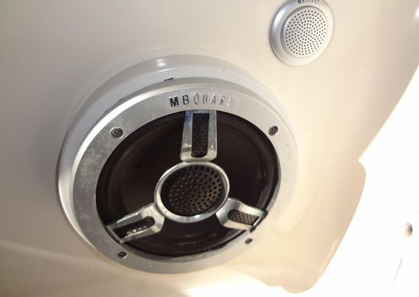 Ski Centurion Tsunami image