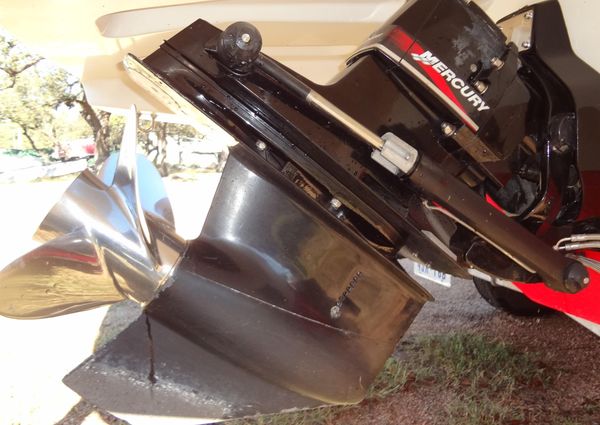 Ski Centurion Tsunami image