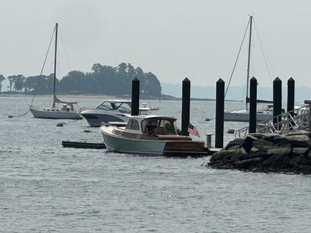 CH Marine Shelter Island Runabout image