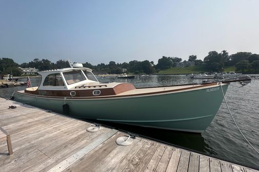 CH Marine Shelter Island Runabout image