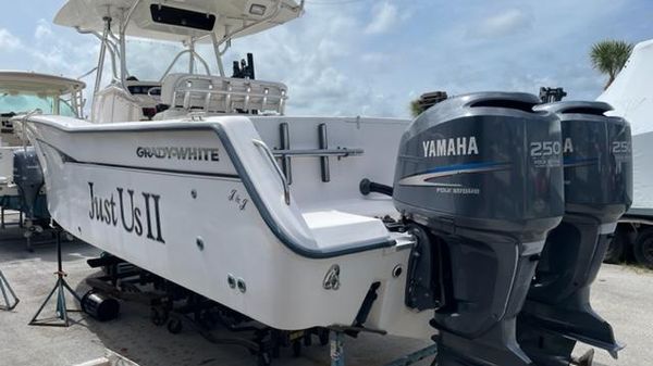 Grady-White Bimini 306
