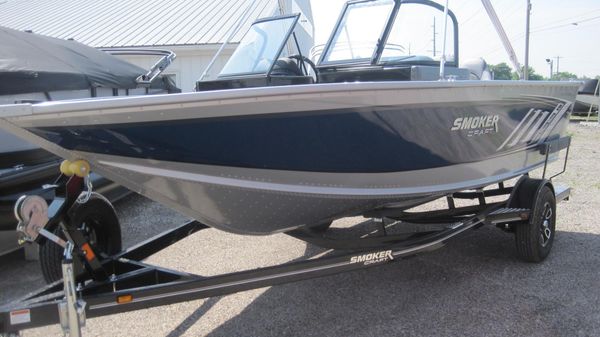 Smoker Craft Pro Angler XL 182