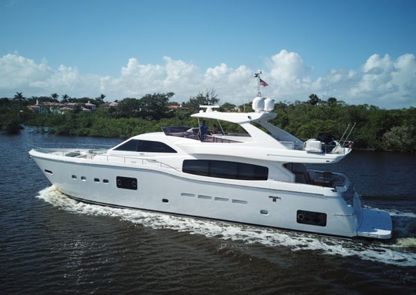 Ferretti-yachts ALTURA-840 image