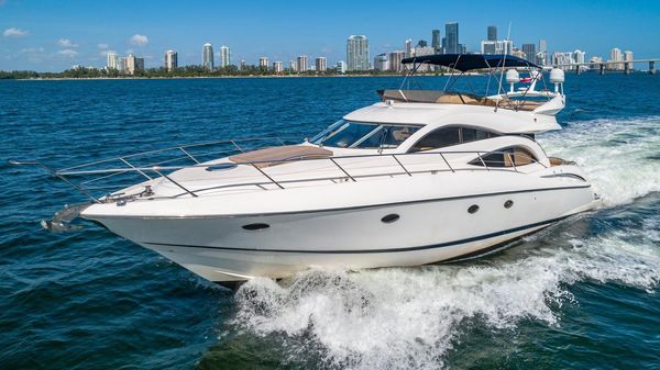 Sunseeker Manhattan 56