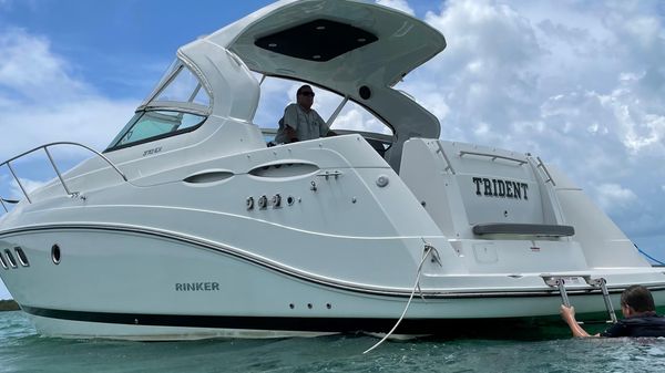 Rinker 370 EX