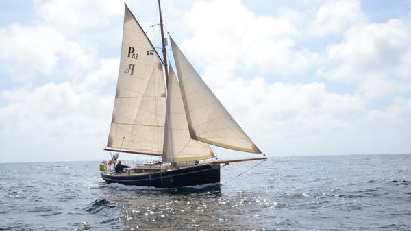 Cornish Crabbers Pilot Cutter 30 