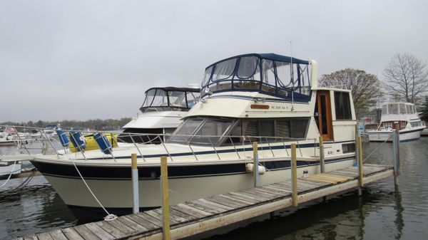 Burns Craft 40 Aft Cabin Motor Yacht