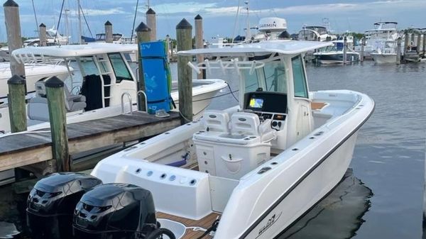 Boston Whaler 280 Outrage