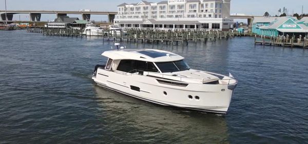 Greenline 48 Coupe image
