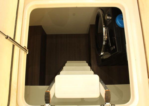 Greenline 48 Coupe image