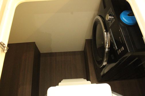 Greenline 48 Coupe image