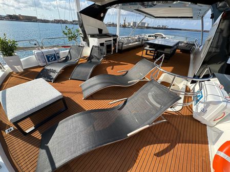 Sunseeker 90 Yacht image