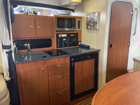 Bayliner 340 image