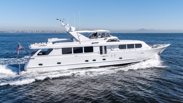 Broward Raised Pilothouse 