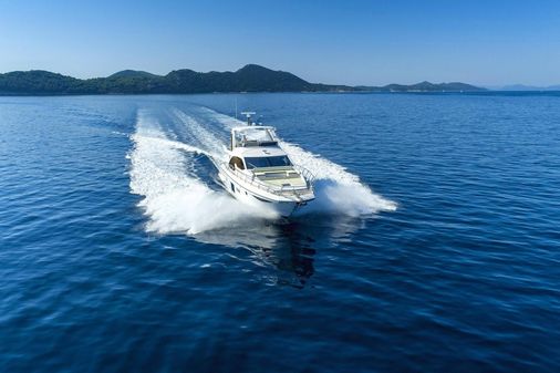 Azimut 66 FLY image