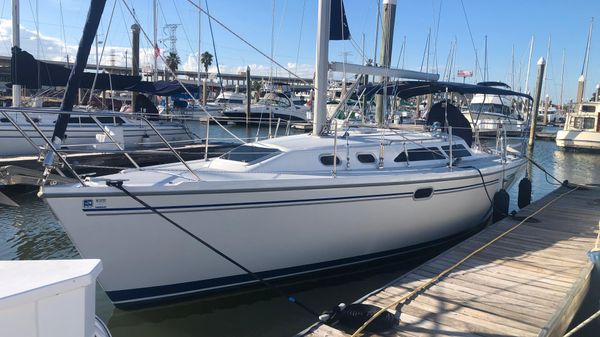 Catalina 320 