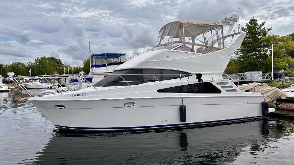 Carver 35 Super Sport 