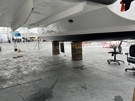 Stealth Stealth 11.8 image