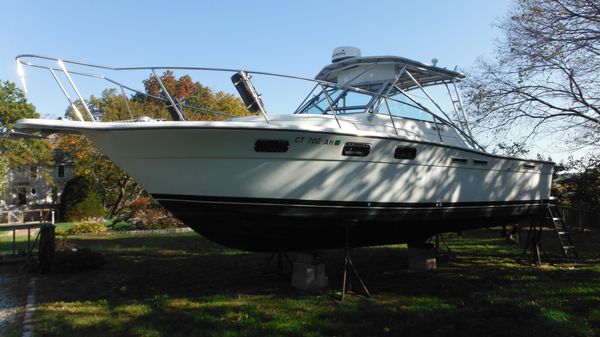 Tiara Yachts 2700 Offshore