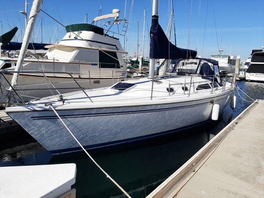 Catalina 36 MkII - main image