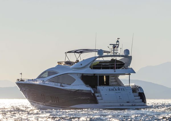 Sunseeker 82 Yacht image