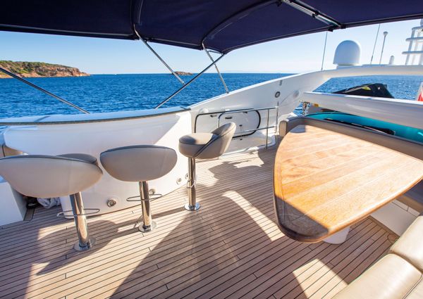 Sunseeker 82 Yacht image