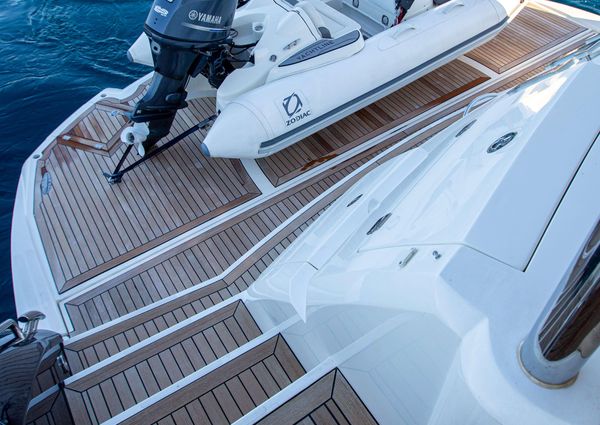 Sunseeker 82 Yacht image