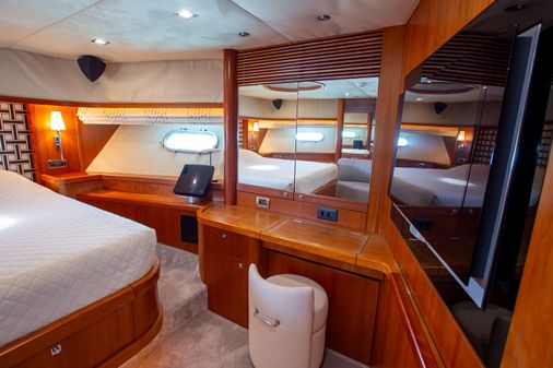 Sunseeker 82 Yacht image