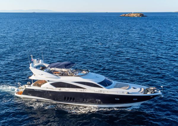 Sunseeker 82 Yacht image