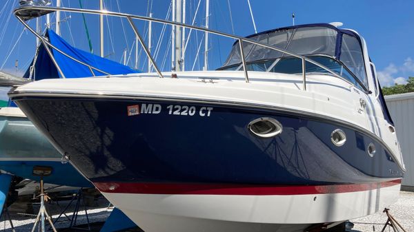 Rinker 270 Express Cruiser