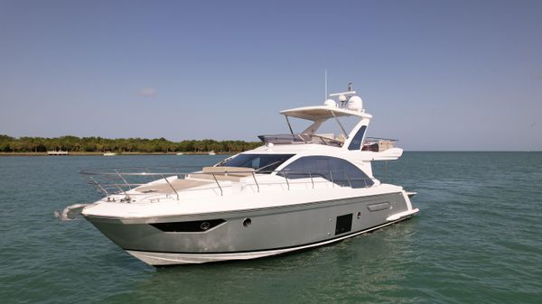 Azimut 50 fly