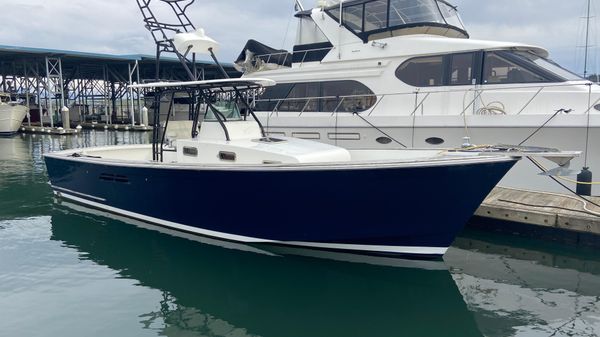 Sabre Custom Yachtfish 