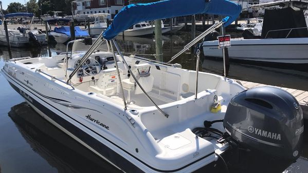 Hurricane SUNDECK-SPORT-231-OB image