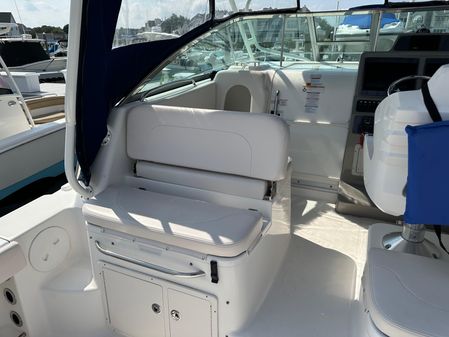 Robalo R305 Walkaround image