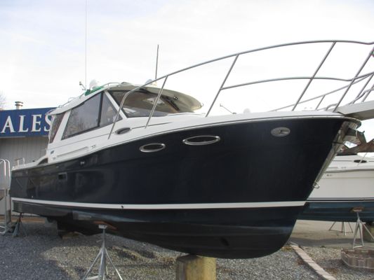 Cutwater C28 - main image