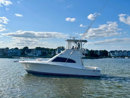 Luhrs 38 Convertible image