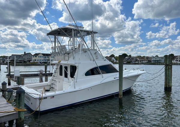 Luhrs 38 Convertible image