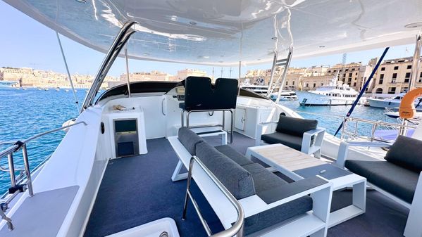 Maxim Yachts 640 image