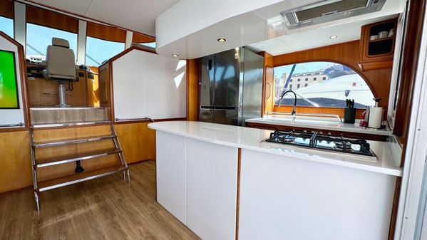 Maxim Yachts 640 image