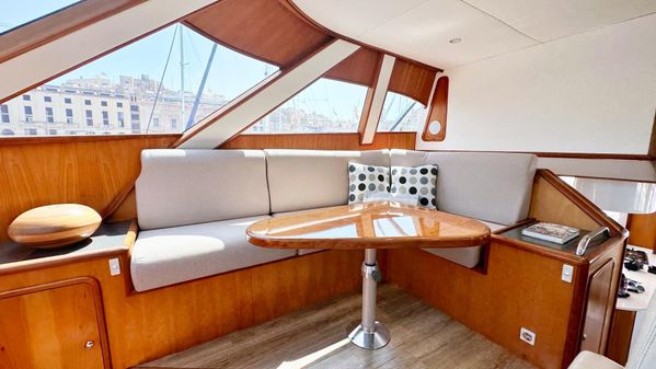 Maxim Yachts 640 image