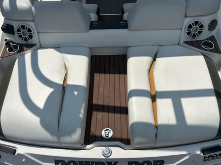 Regal 2500-BOWRIDER image