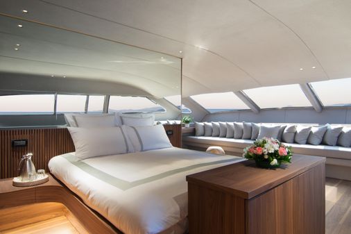 Ferretti Yachts Custom Line 112 image