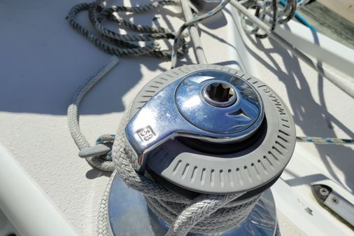 Catalina C380 image