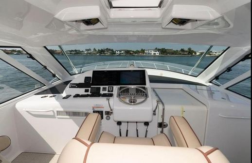 Hatteras 45 Express Sportfish image