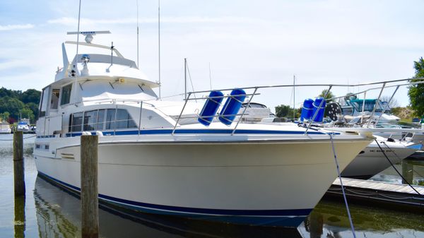 Bertram 46 Motor Yacht