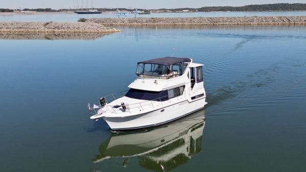 Carver 370 Aft Cabin Motoryacht 