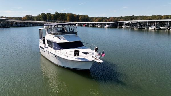 Carver 370-AFT-CABIN-MOTORYACHT image