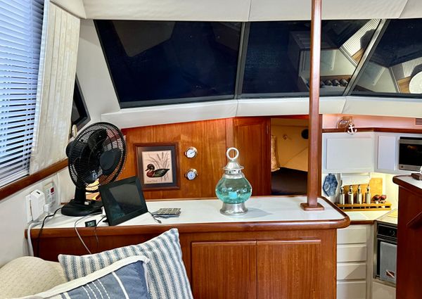 Carver 370-AFT-CABIN-MOTORYACHT image