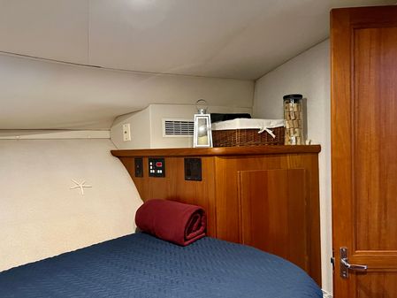 Carver 370-AFT-CABIN-MOTORYACHT image